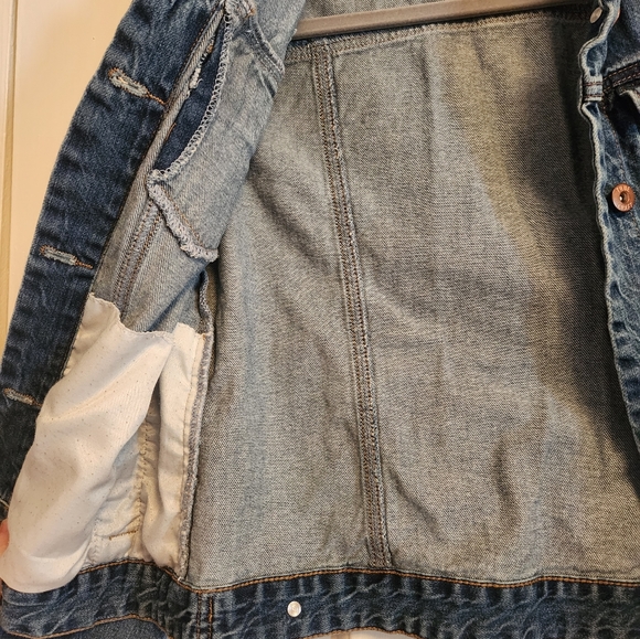 Denim jacket - Picture 6 of 9